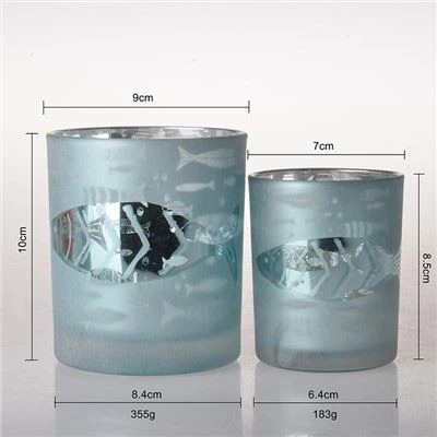 Gravirani stakleni svijećnjak