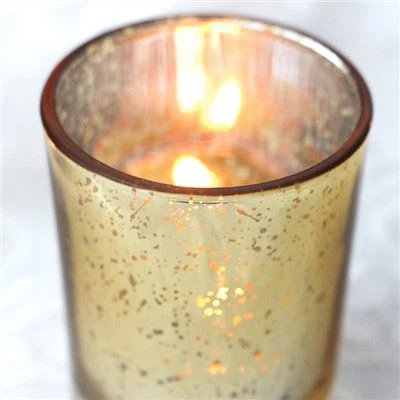 Stakleni svijećnjak za čajnu svijeću